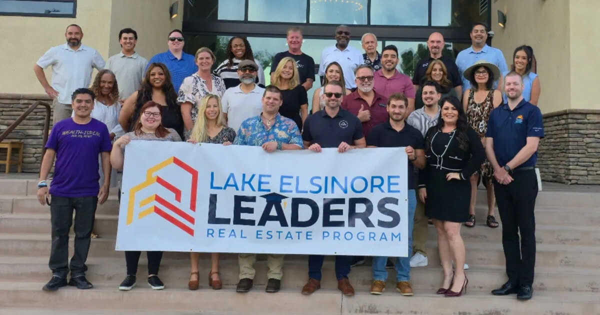 Group photo of Lake Elsinore Leaders Program participants and organizers.