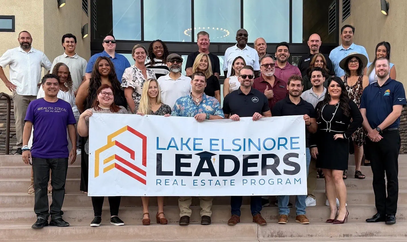 Group photo of Lake Elsinore Leaders Real Estate Program participants outside.
